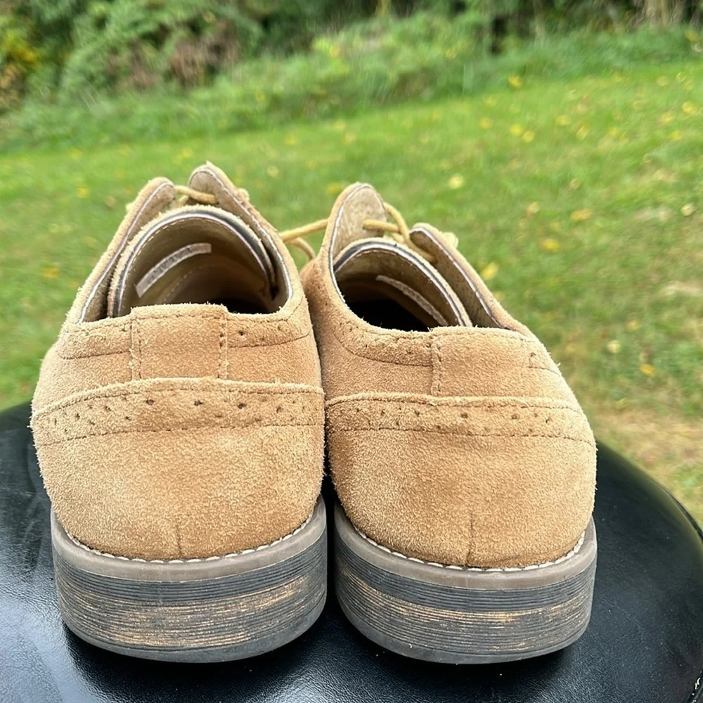 Bruno Marc Men's Lace-Up Wingtip Suede Oxford Shoes Urban-03. Size 9.5 Tan
